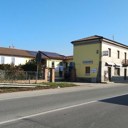 Hotel Cascina Pontetto Asti Esterno foto